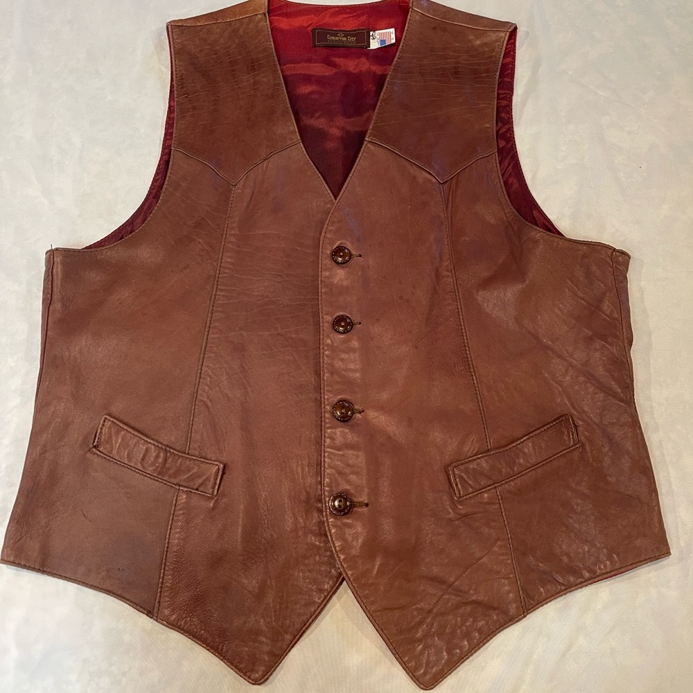 Cimarron City leather vest size 44